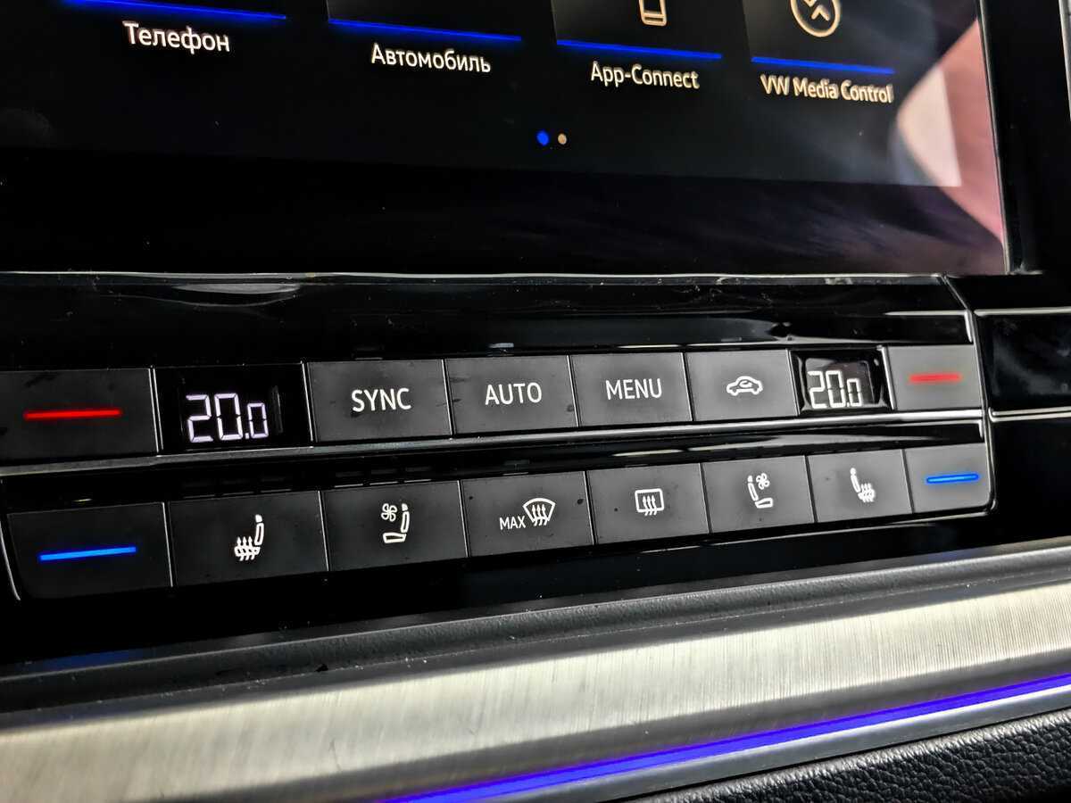 Купить Volkswagen Touareg, 2019, 107 513 км, фото №24