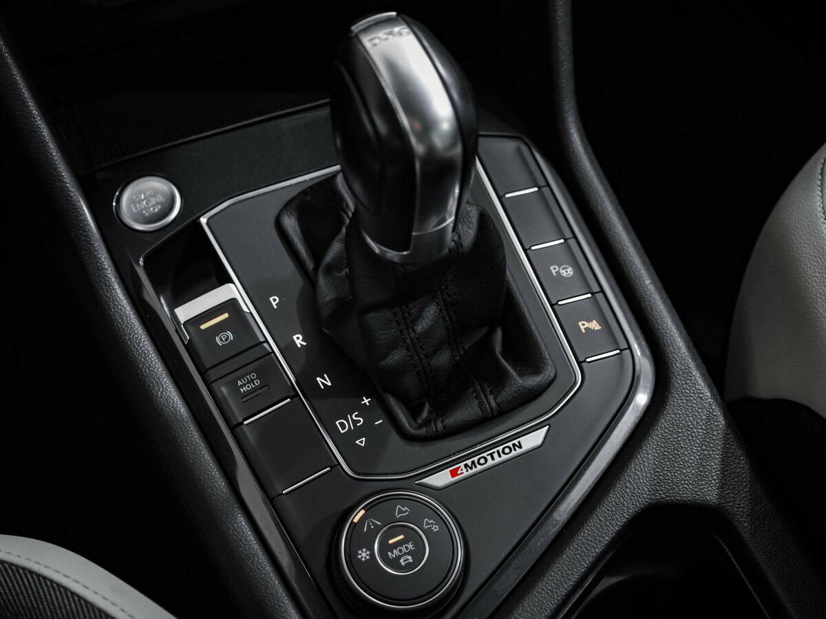 Купить Volkswagen Tiguan II, 2019, 124 000 км, фото №16