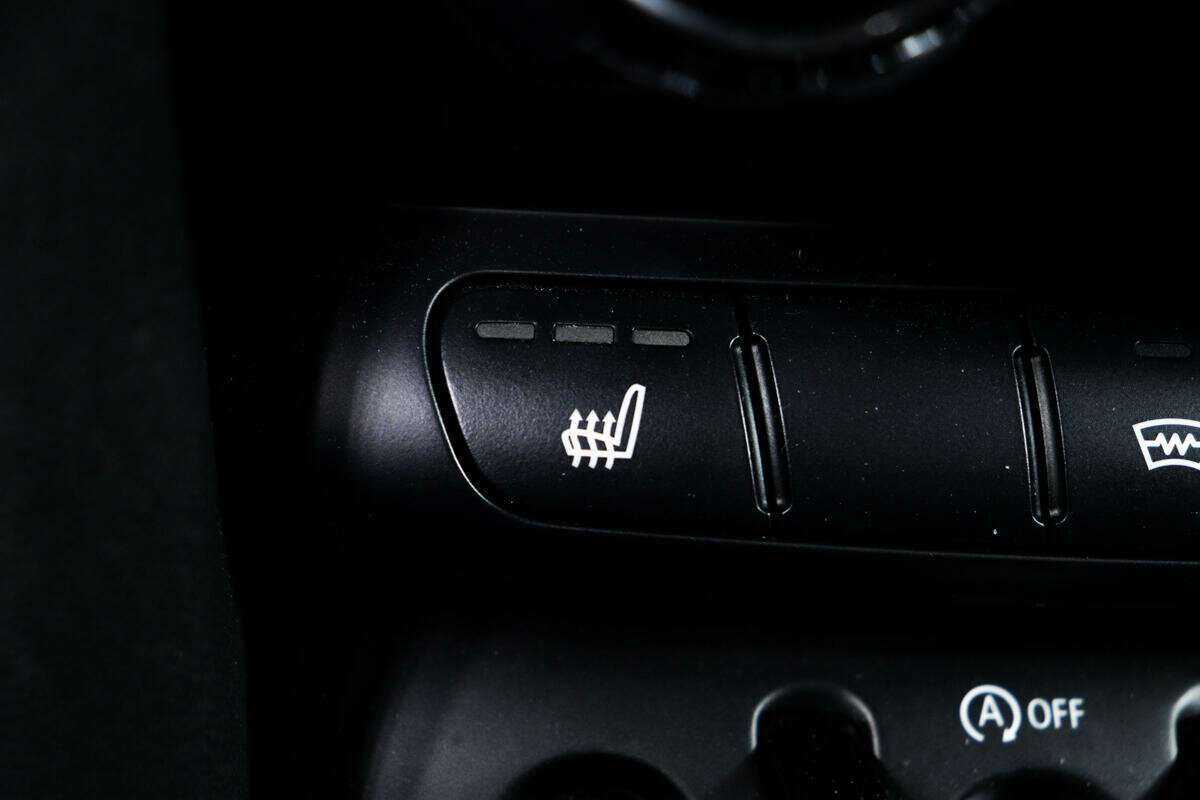 Купить Mini Hatch Cooper, 2018, 42 811 км, фото №15