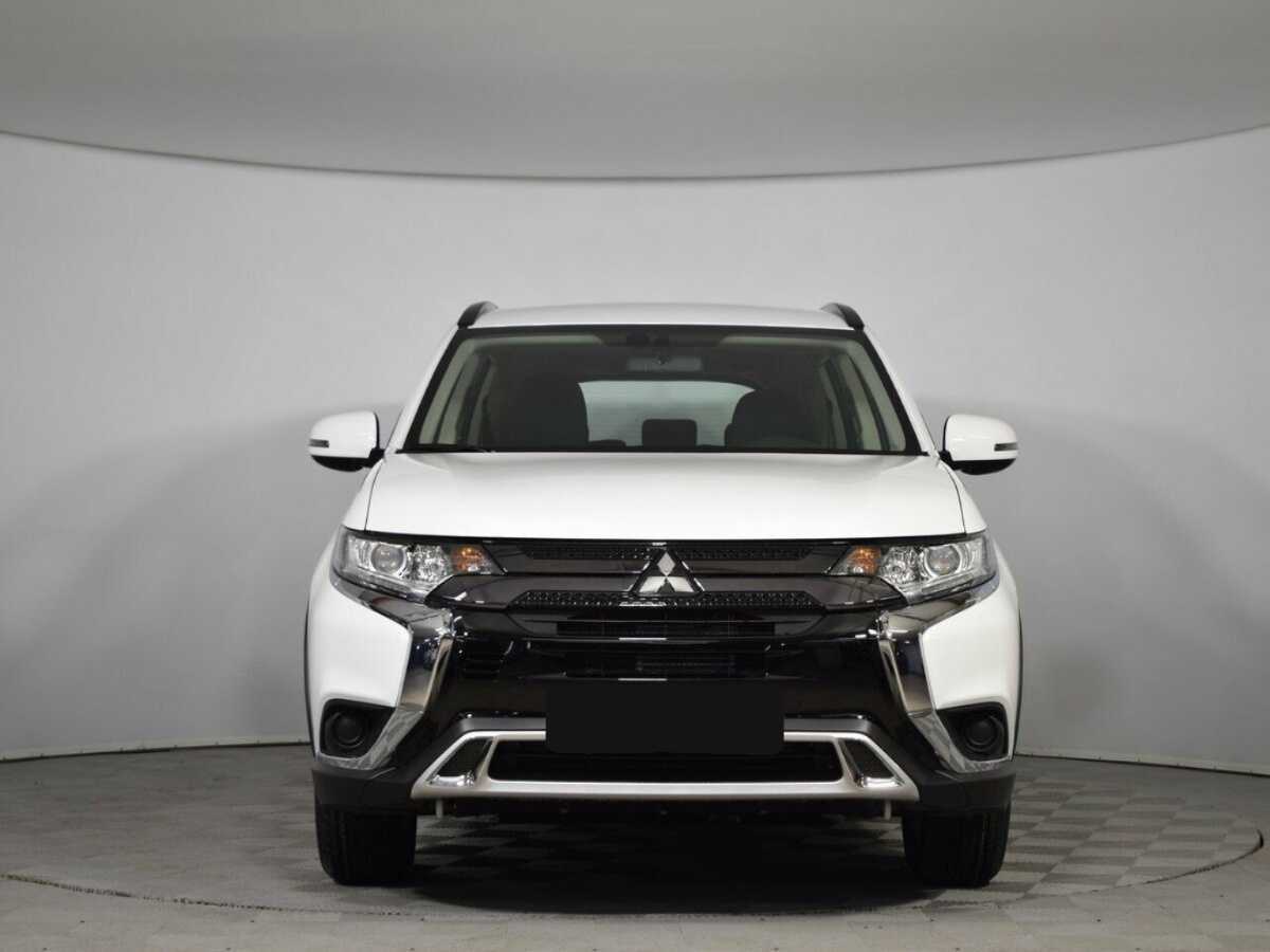 Купить Mitsubishi Outlander, 2022, 18 км, фото №2