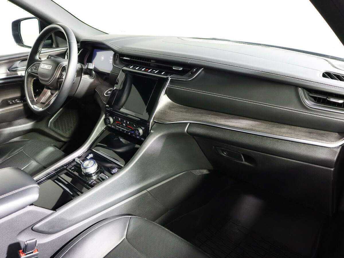 Купить Jeep Grand Cherokee, 2022, 22 299 км, фото №6