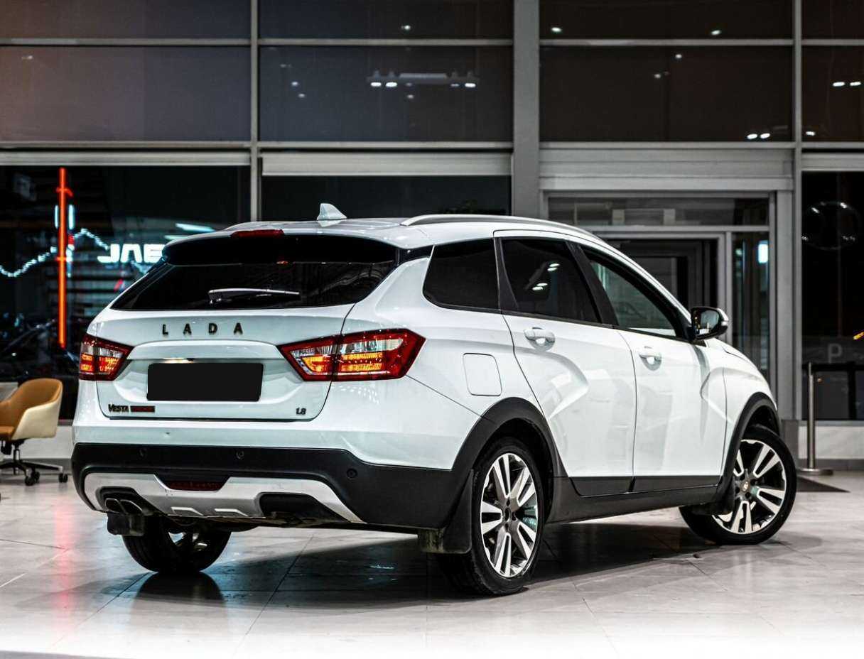Купить Lada (ВАЗ) Vesta SW Cross, 2018, 84 500 км, фото №3