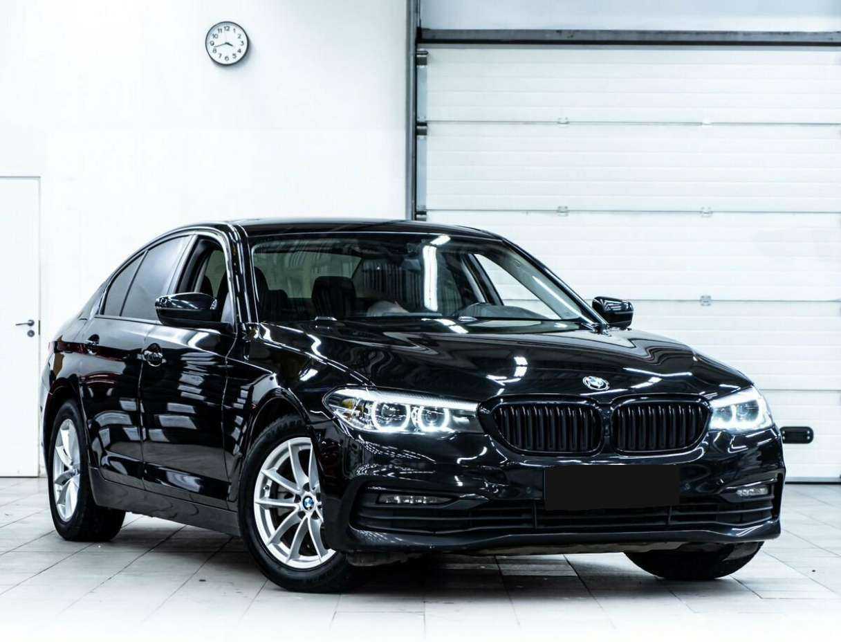 Купить BMW 5 серии 520d, 2019, 146 239 км, фото №2