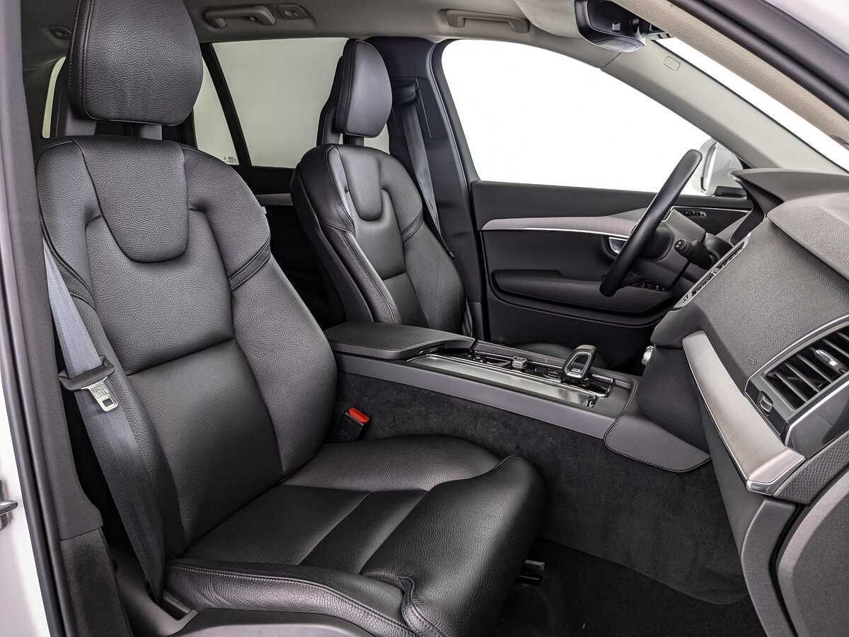 Купить Volvo XC90 B5, 2021, 41 236 км, фото №23
