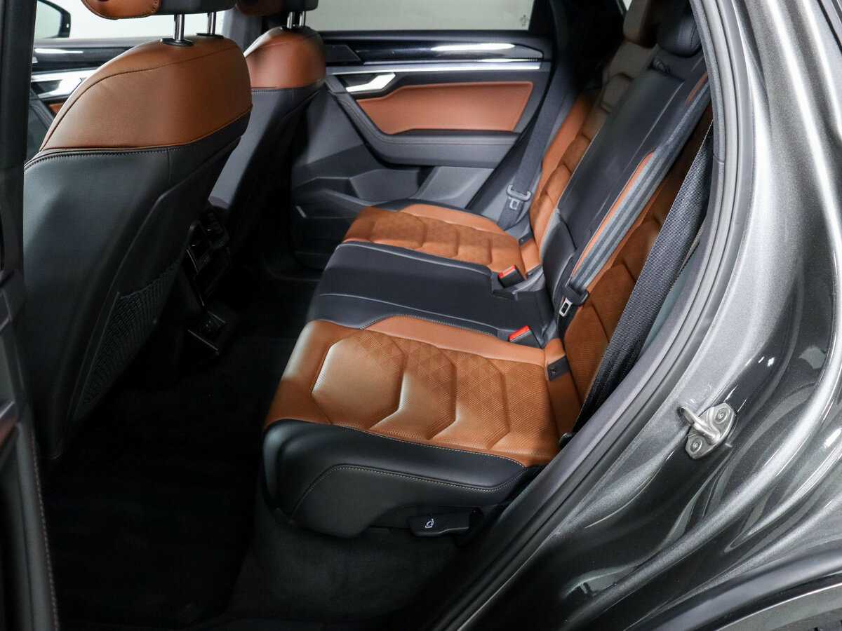 Купить Volkswagen Touareg, 2023, 7 751 км, фото №10