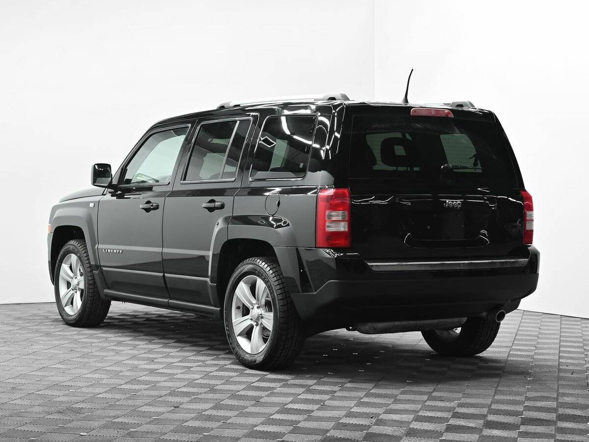 Купить Jeep Liberty (Patriot), 2012, 186 000 км, фото №3