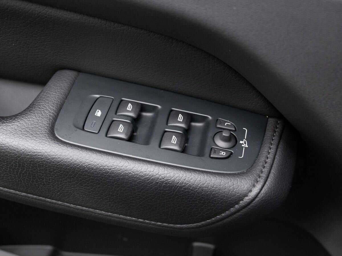 Купить Volvo XC60, 2021, 81 303 км, фото №22