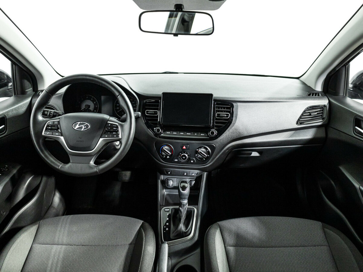 Купить Hyundai Solaris II Рестайлинг, 2022, 39 415 км, фото №13