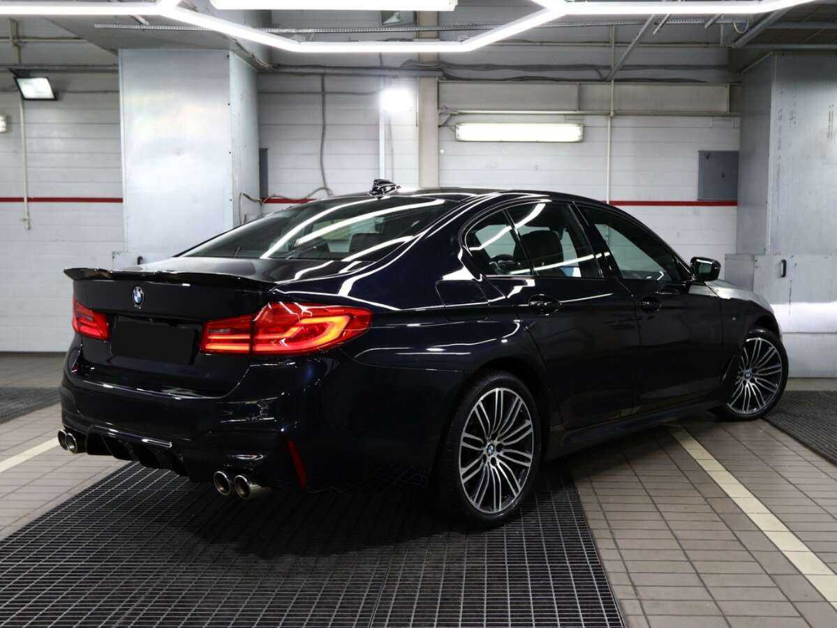 Купить BMW 5 серии 530d xDrive, 2019, 79 800 км, фото №2