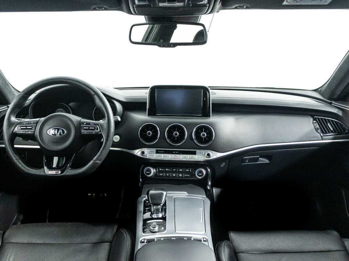 Купить Kia Stinger, 2018, 92 000 км, фото №12
