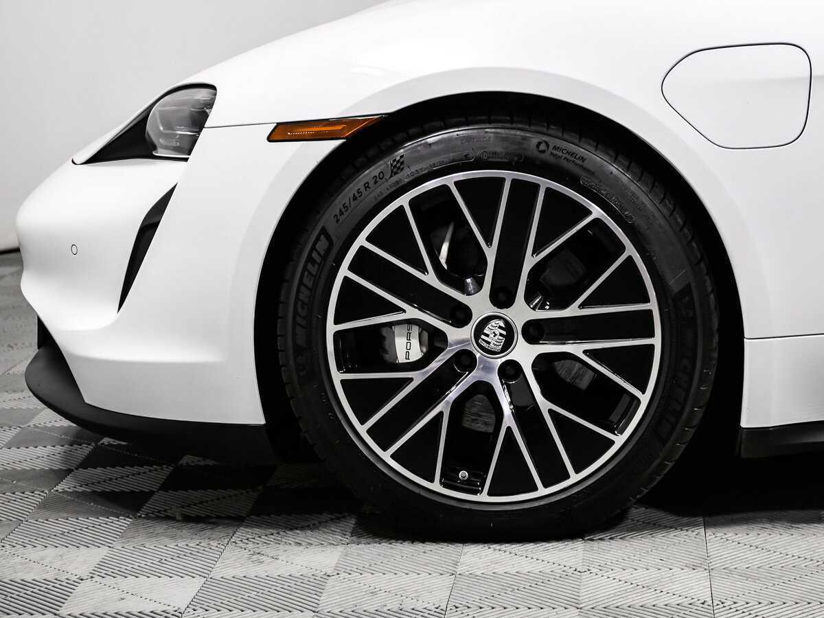 Купить Porsche Taycan, 2021, 41 448 км, фото №14