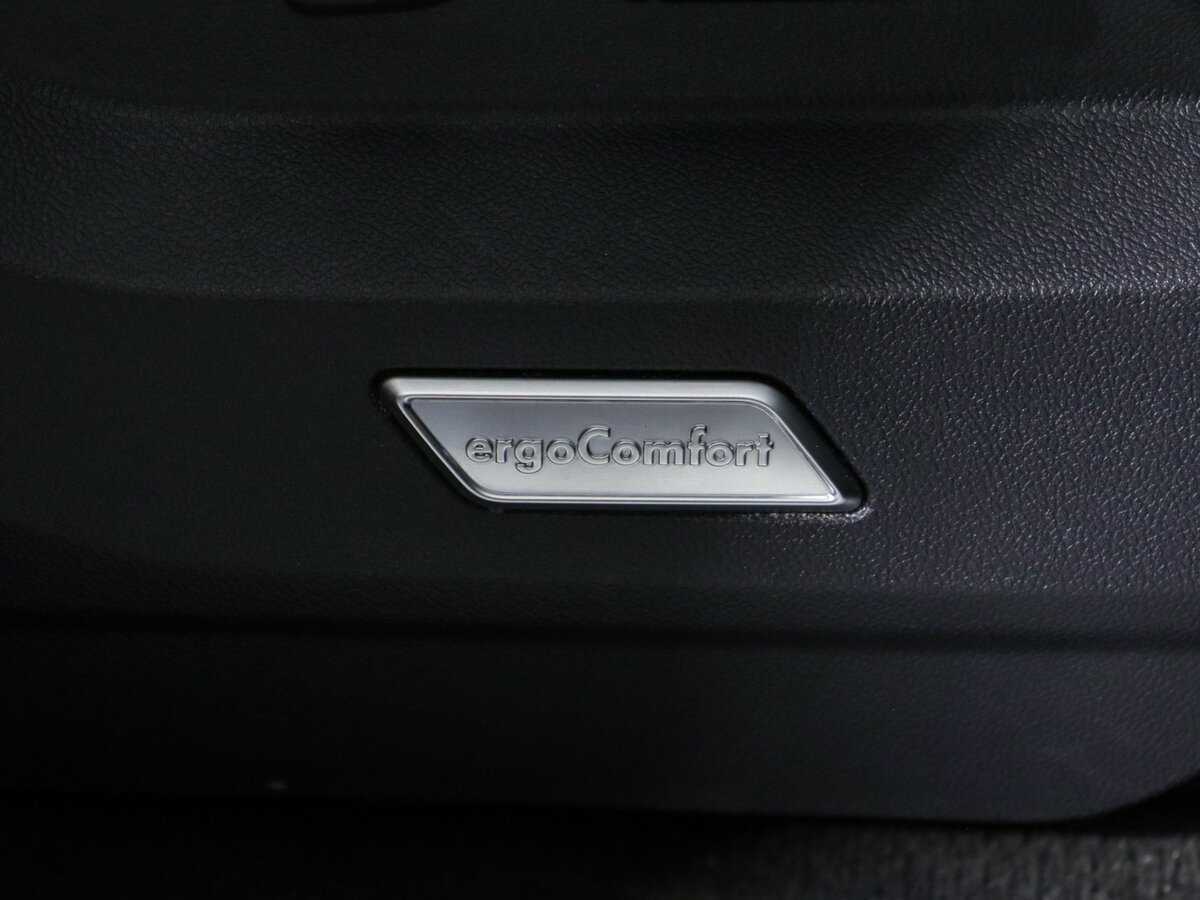 Купить Volkswagen Touareg, 2021, 81 001 км, фото №15