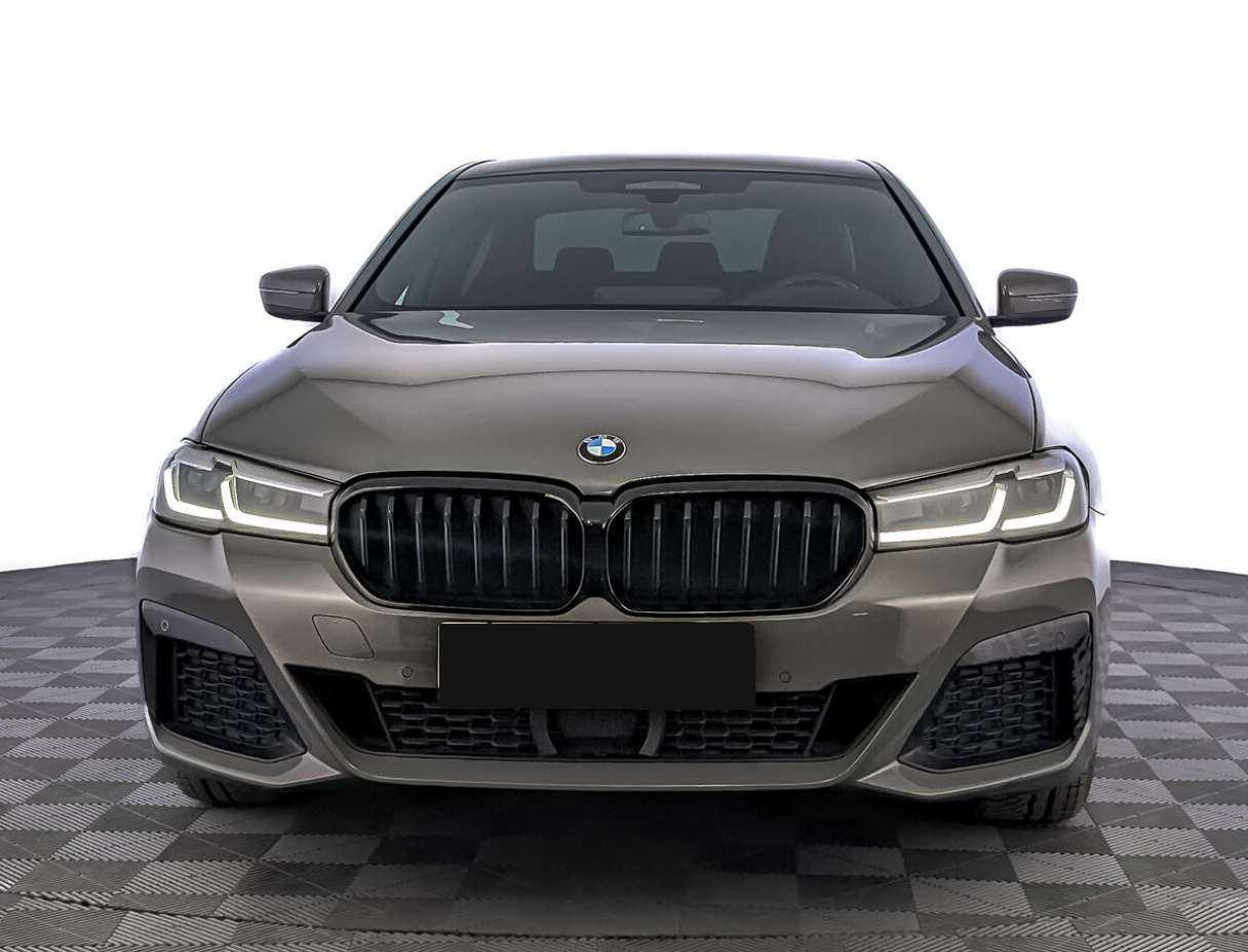 Купить BMW 5 серии 530d xDrive, 2021, 57 707 км, фото №2