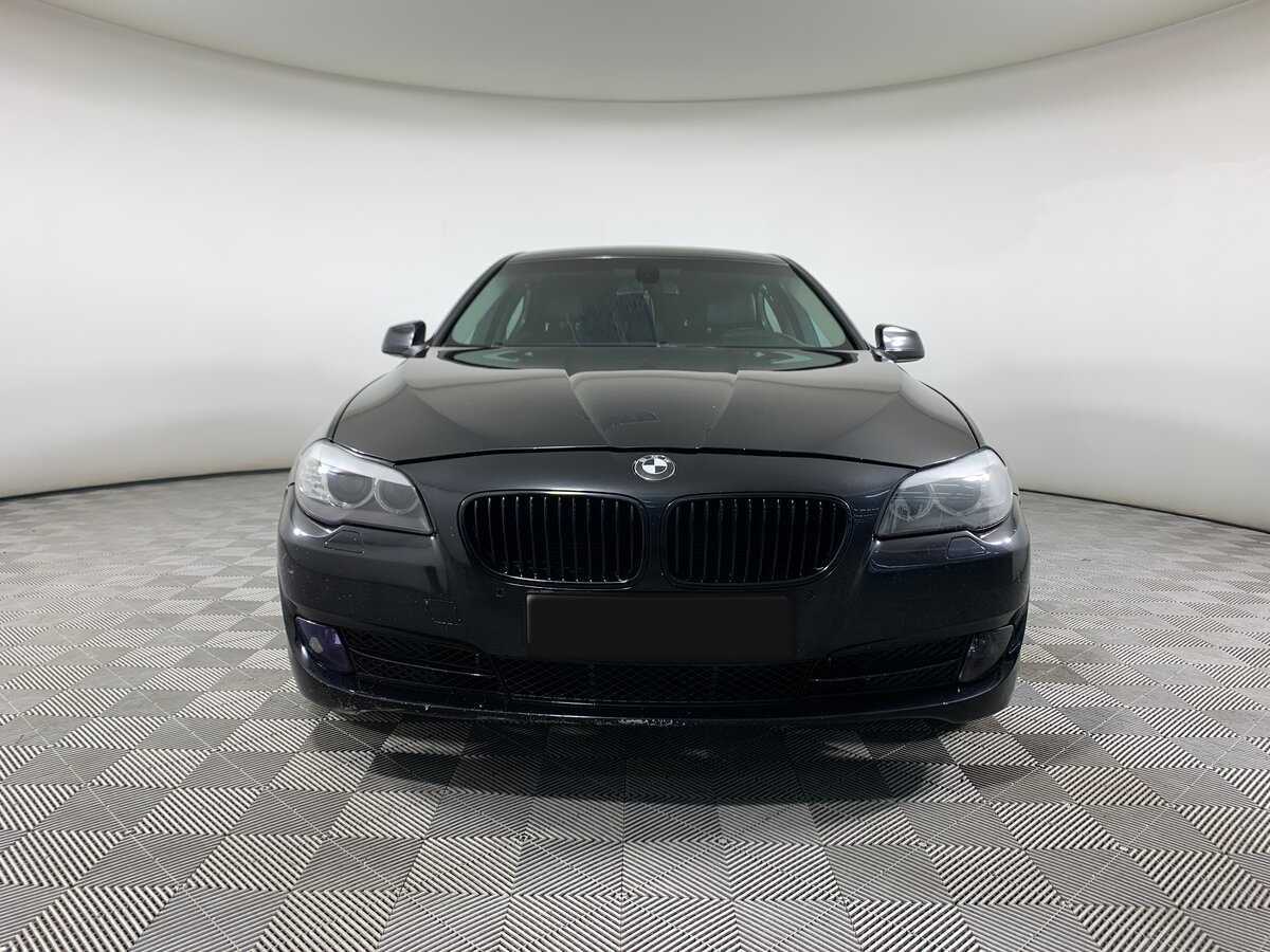Купить BMW 5 серии 528i, 2012, 280 700 км, фото №2