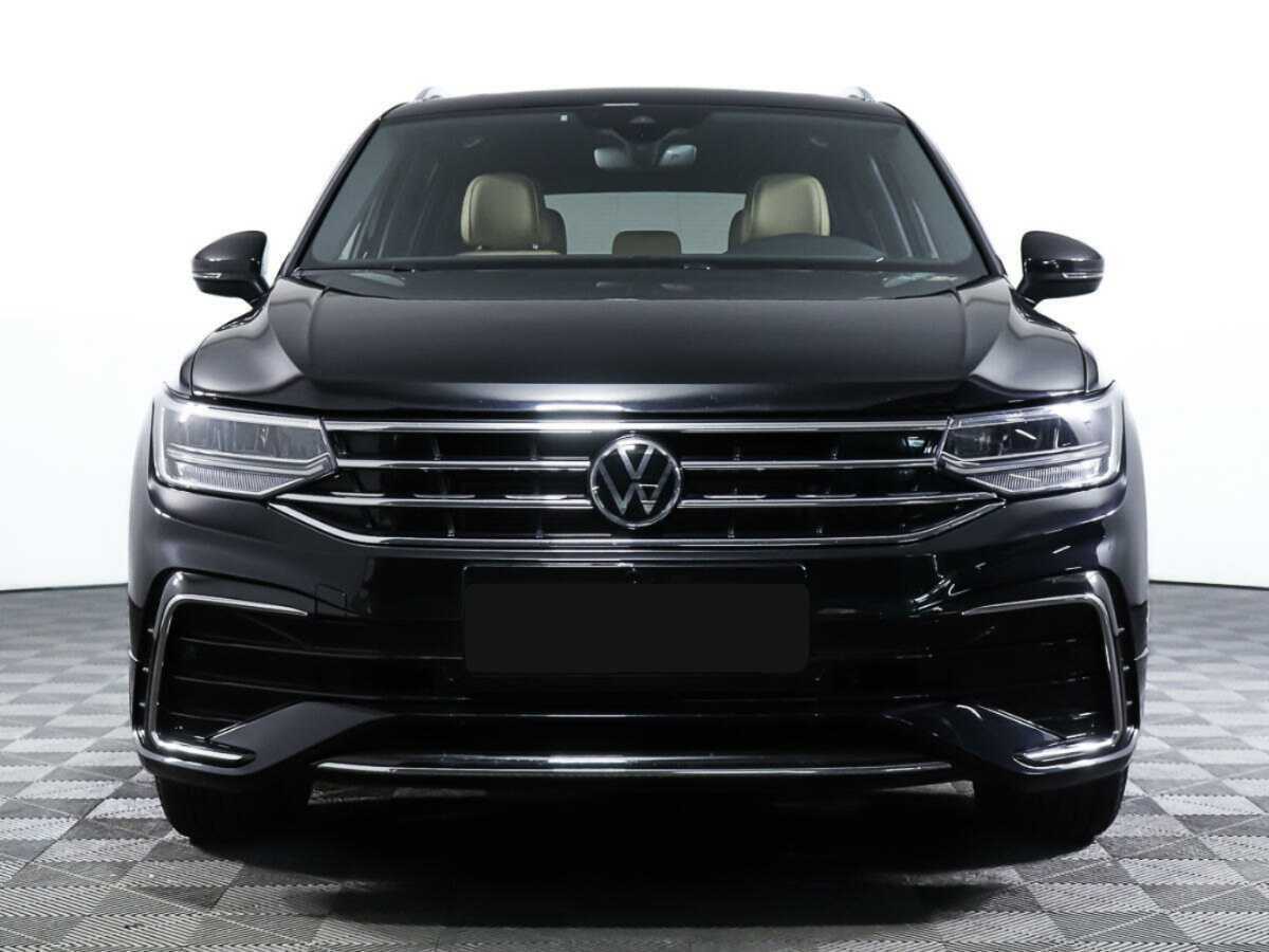 Купить Volkswagen Tiguan, 2022, 5 143 км, фото №1