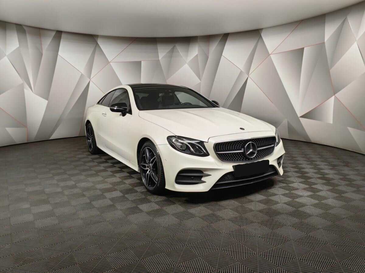 Купить Mercedes-Benz E-Класс 200, 2017, 90 675 км, фото №3