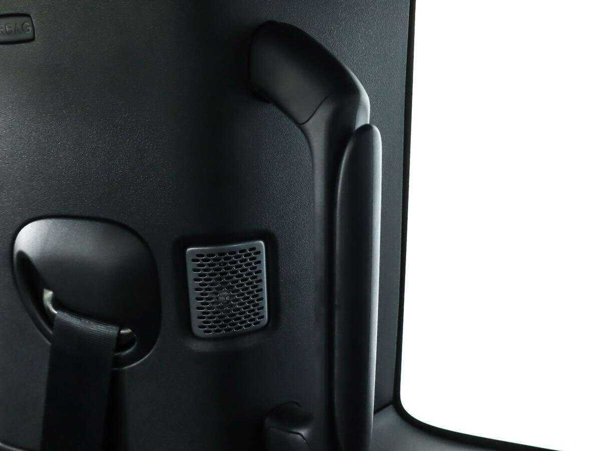 Купить Land Rover Defender 90, 2021, 79 925 км, фото №23