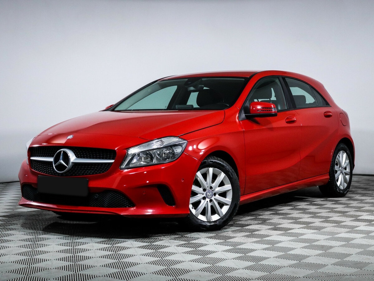 Купить Mercedes-Benz A-Класс 180 III (W176) Рестайлинг, 2015, 100 020 км, фото №1