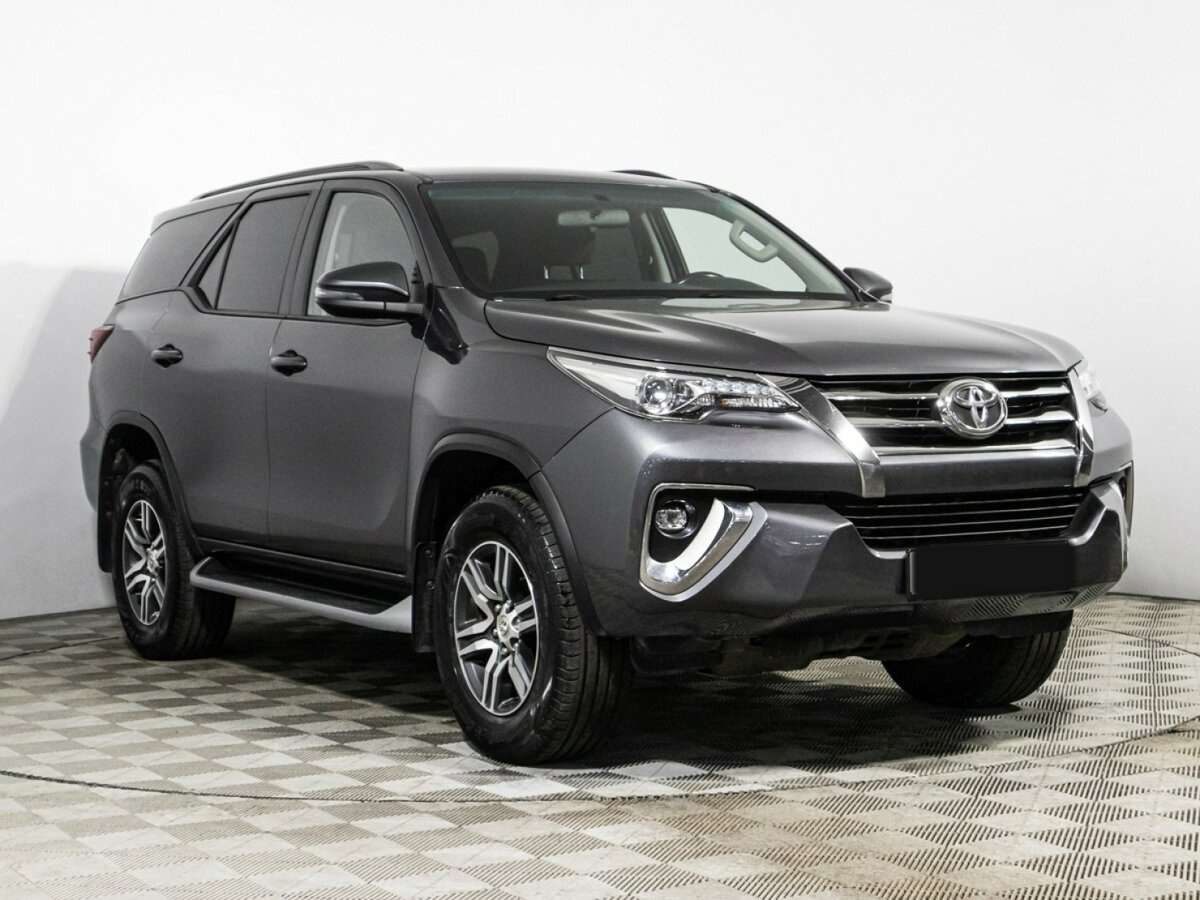 Купить Toyota Fortuner, 2017, 125 276 км, фото №3