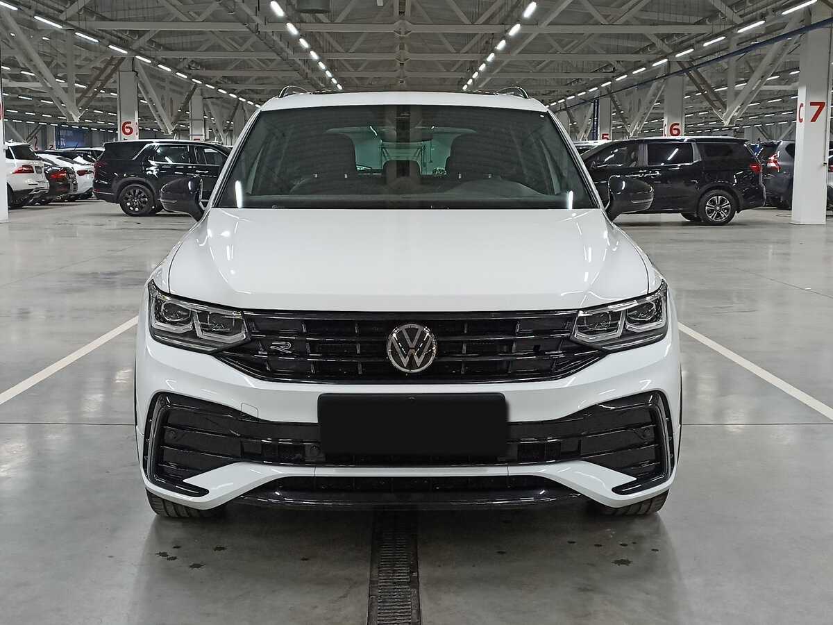 Купить Volkswagen Tiguan, 2021, 35 955 км, фото №2