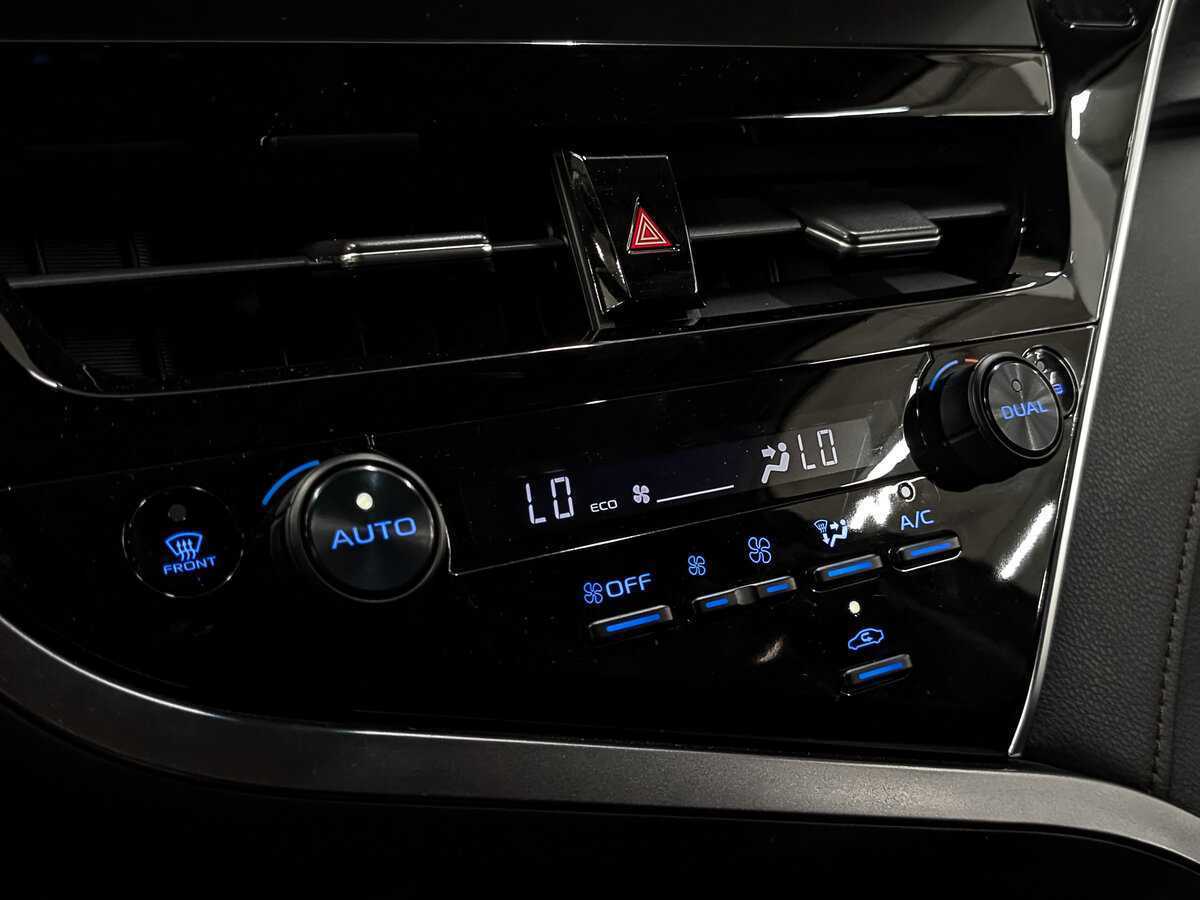 Купить Toyota Camry, 2023, 38 182 км, фото №21