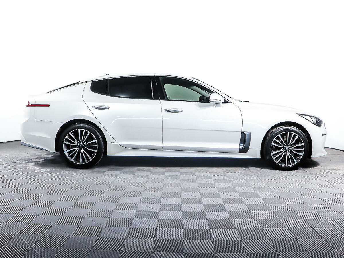 Купить Kia Stinger, 2018, 123 524 км, фото №4