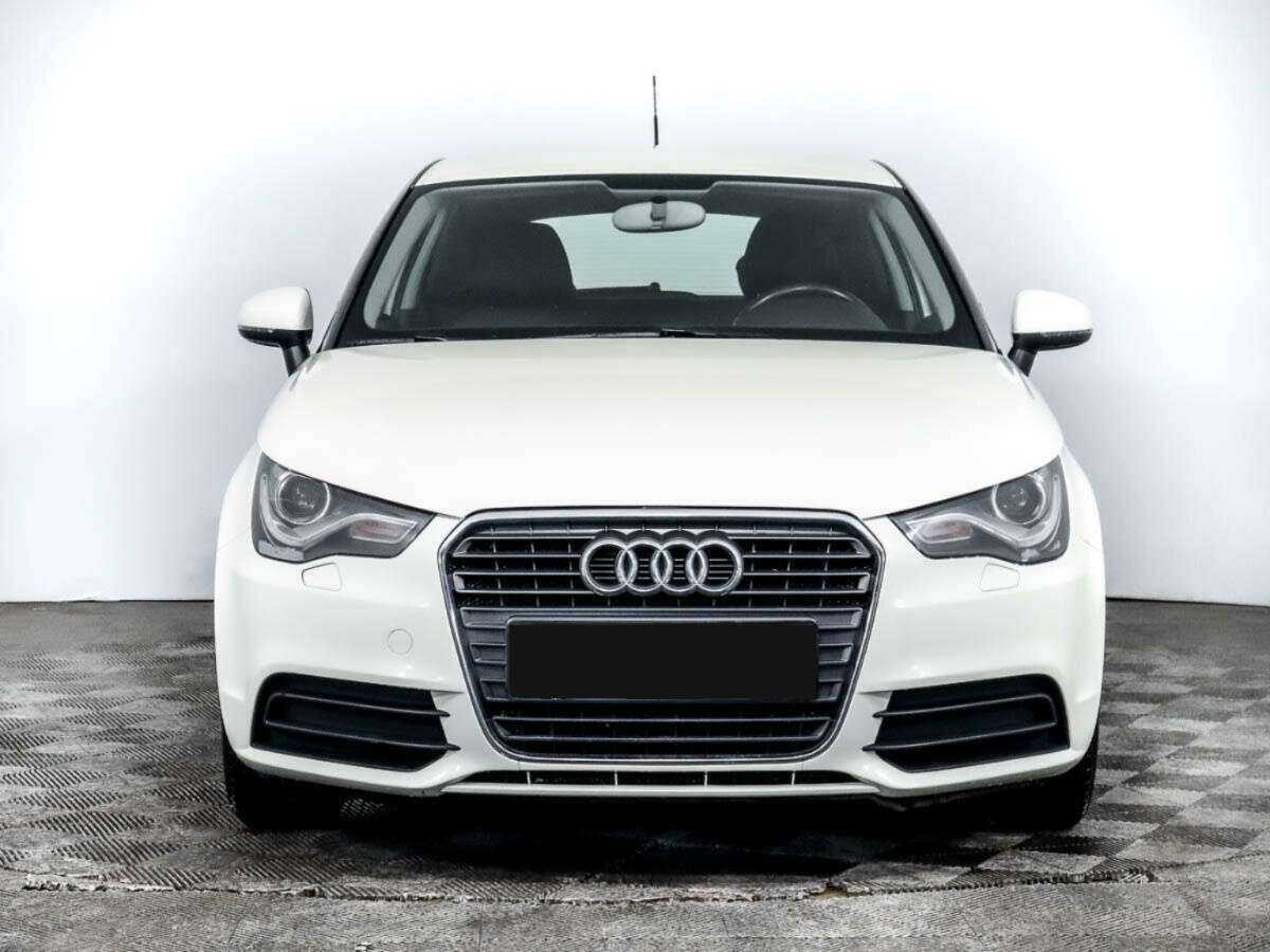 Купить Audi A1, 2011, 118 000 км, фото №2