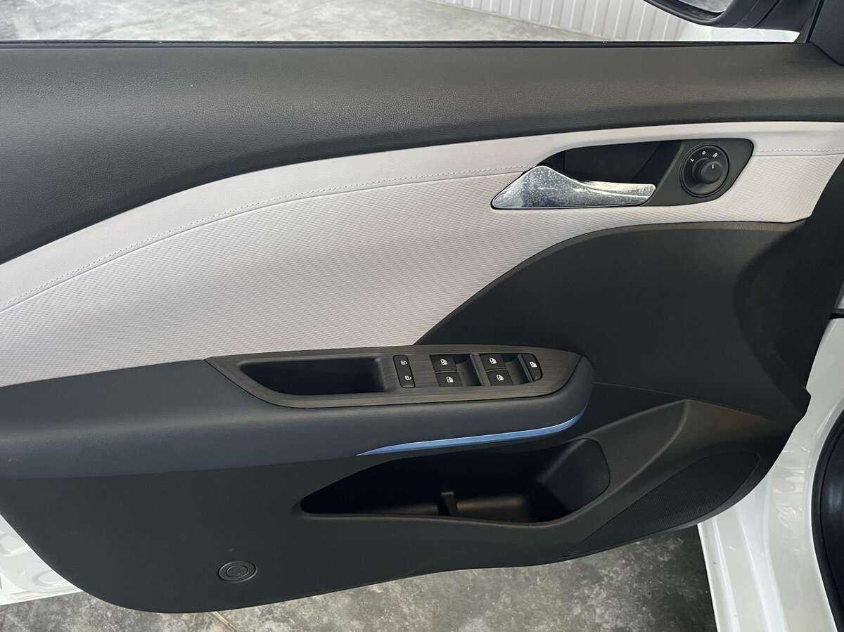 Купить Chevrolet Monza, 2023, 175 км, фото №19
