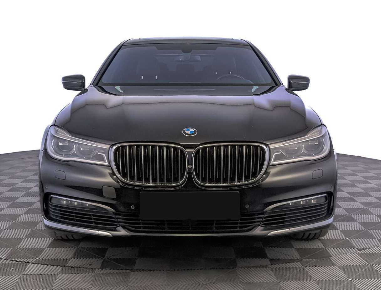 Купить BMW 7 серии Long 750Li xDrive, 2017, 170 699 км, фото №2