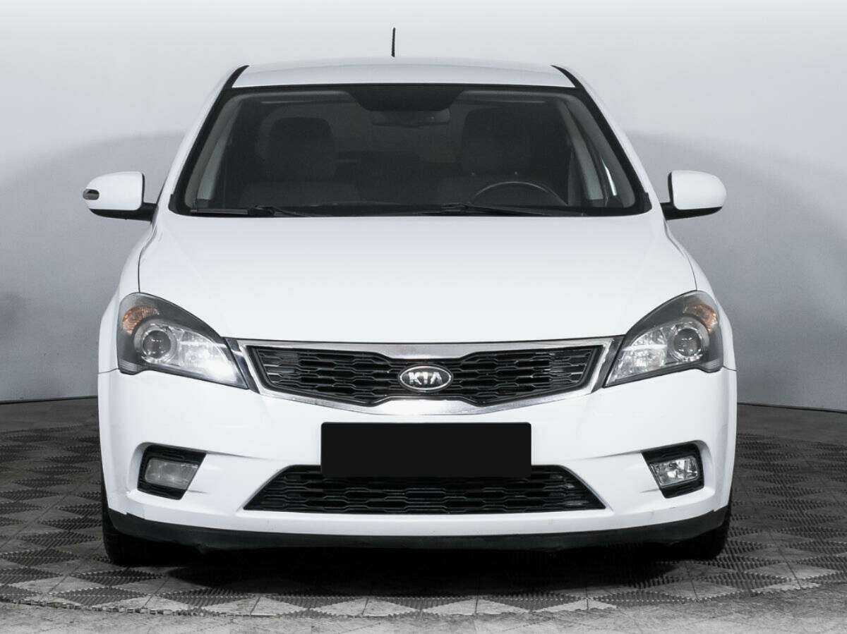 Купить Kia Ceed, 2010, 138 850 км, фото №2