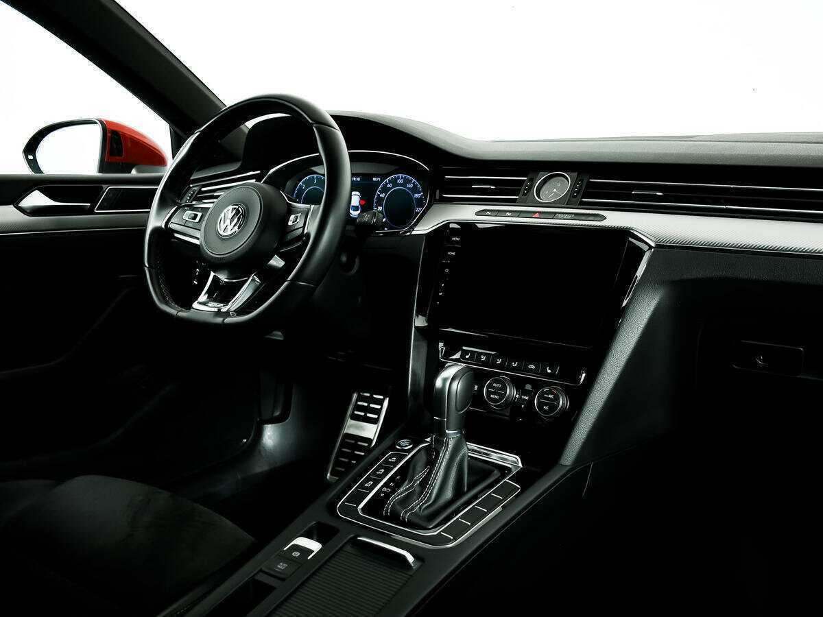 Купить Volkswagen Arteon, 2017, 141 446 км, фото №9