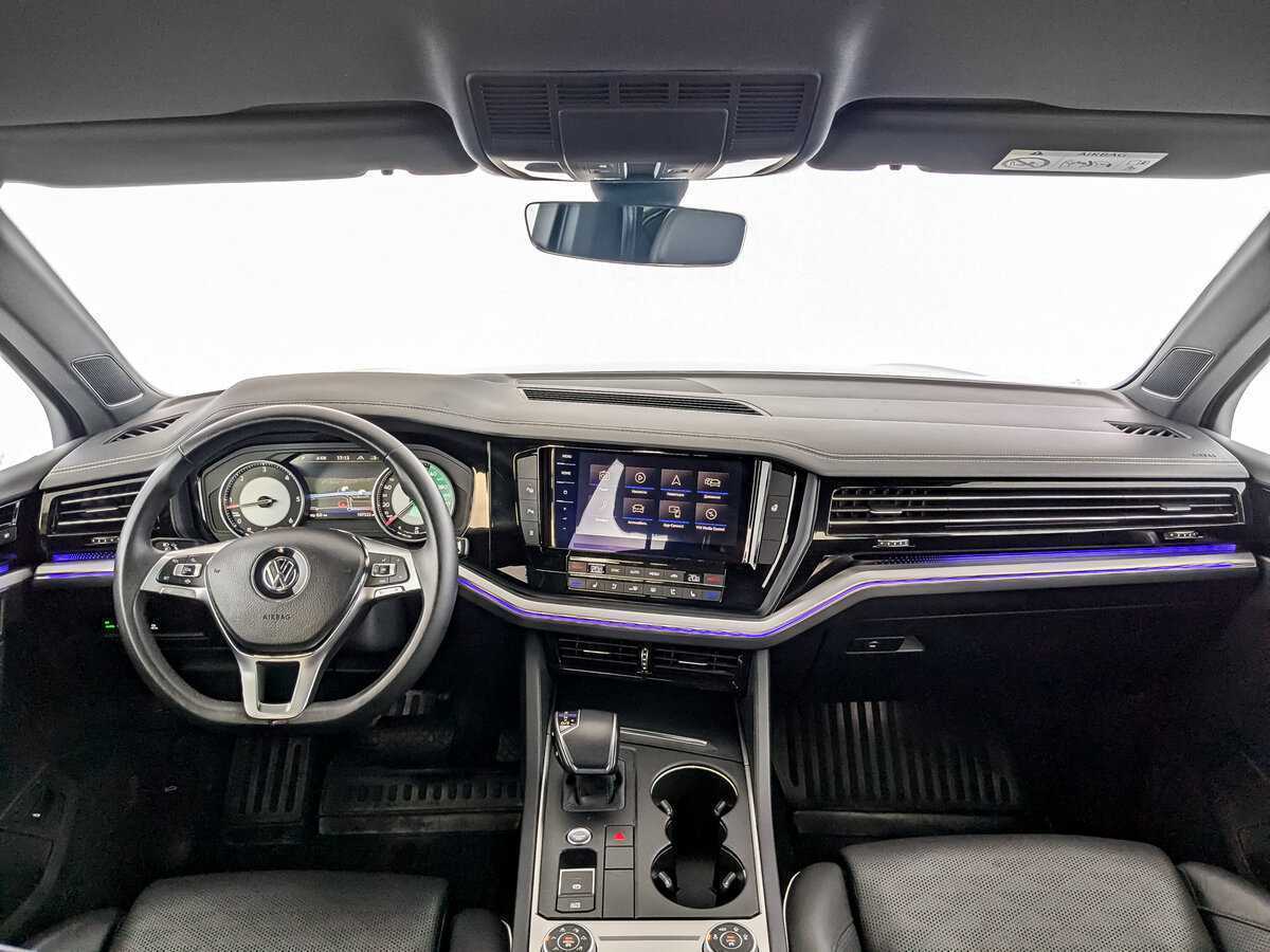 Купить Volkswagen Touareg, 2019, 107 513 км, фото №12