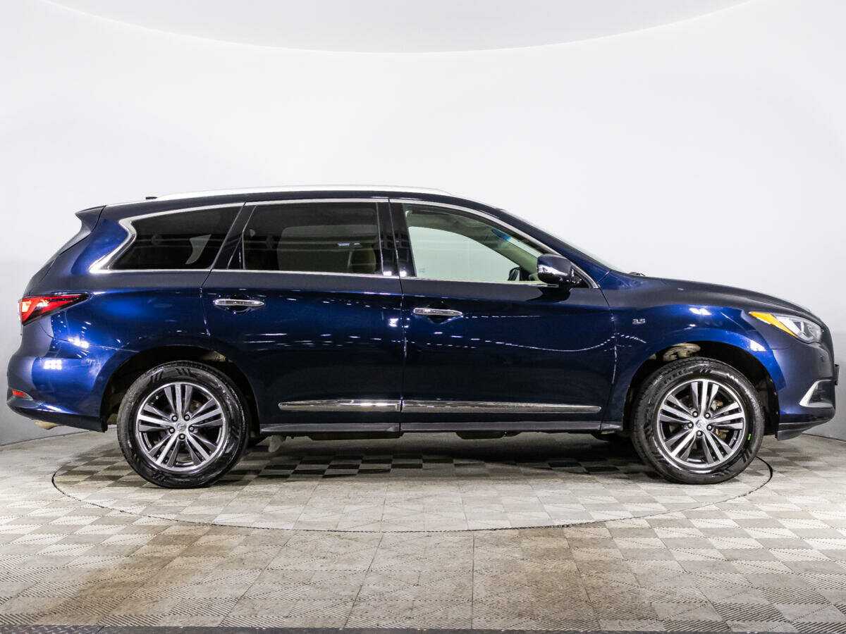 Купить Infiniti QX60, 2018, 101 297 км, фото №3