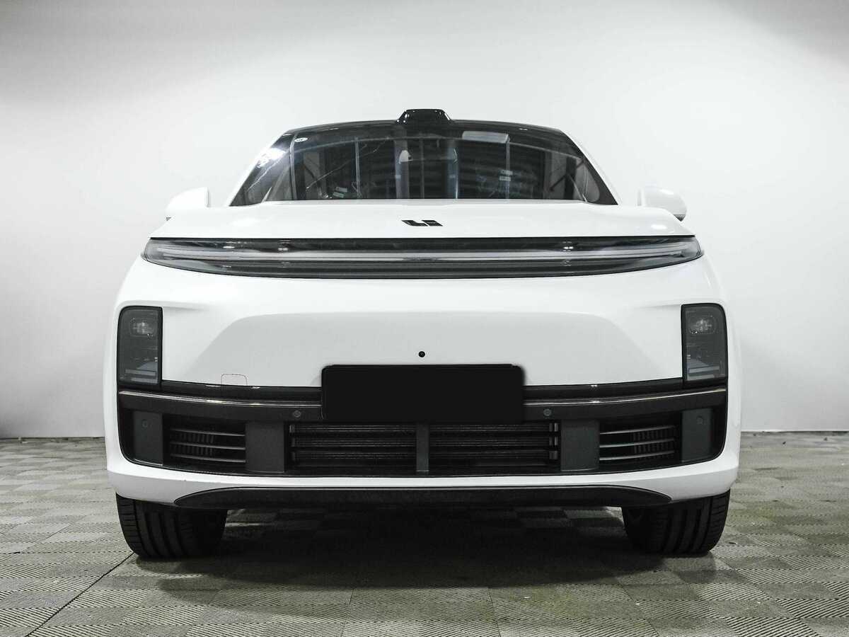 Купить LiXiang L7 42.8 kWh, 2024, 40 км, фото №2