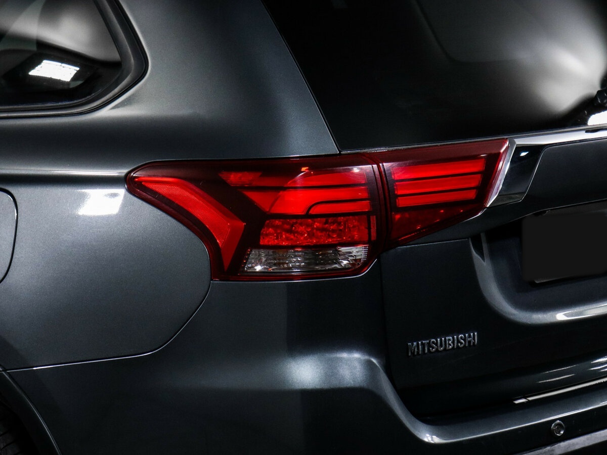 Купить Mitsubishi Outlander III Рестайлинг 2, 2018, 112 967 км, фото №12