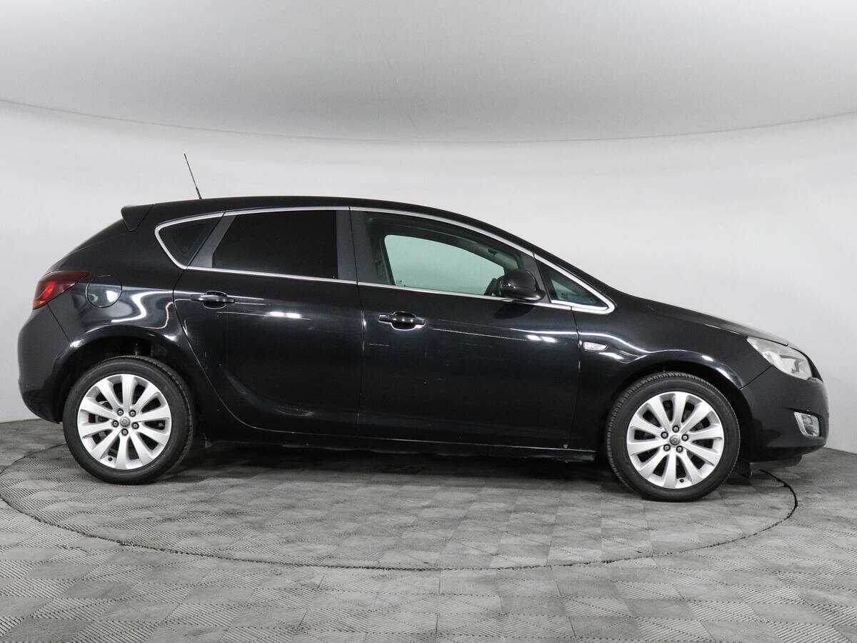 Купить Opel Astra, 2011, 70 472 км, фото №4