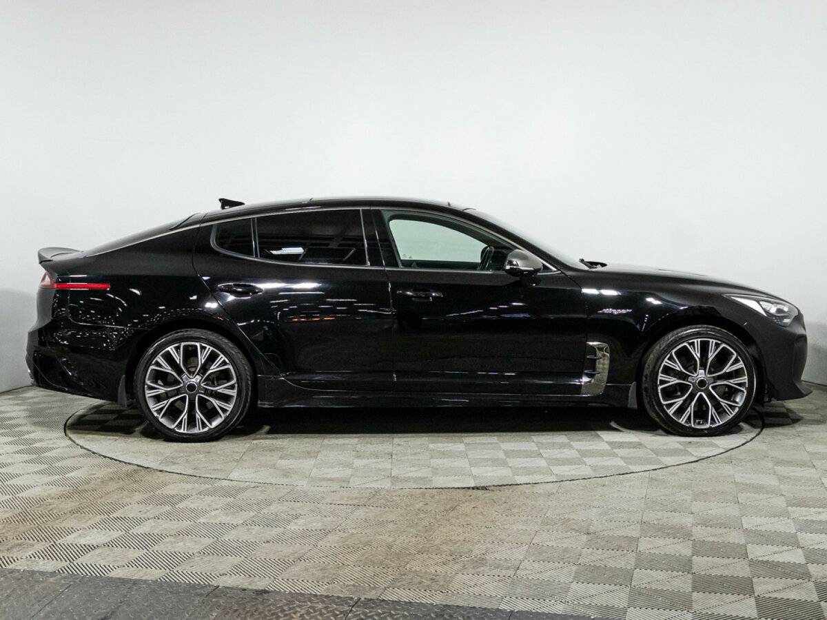 Купить Kia Stinger, 2018, 68 335 км, фото №4