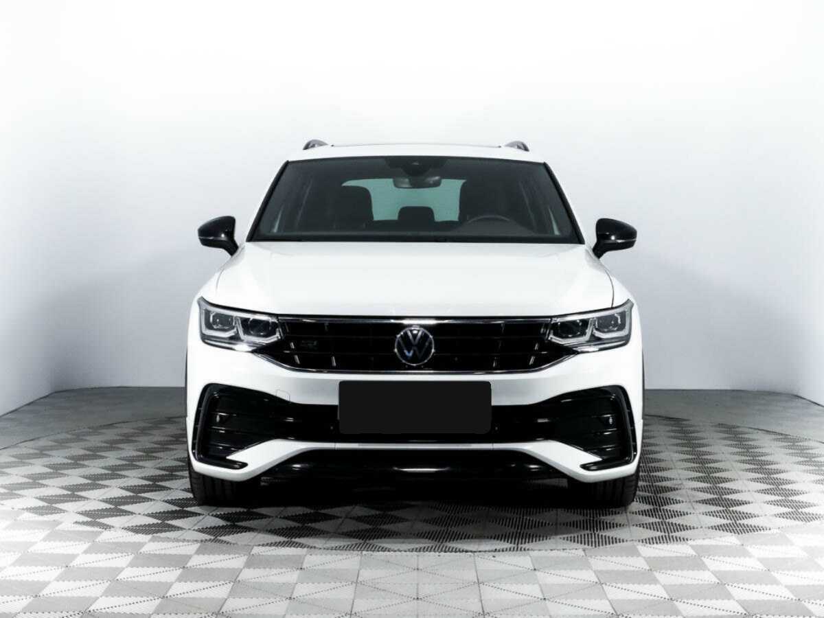 Купить Volkswagen Tiguan, 2021, 61 889 км, фото №2