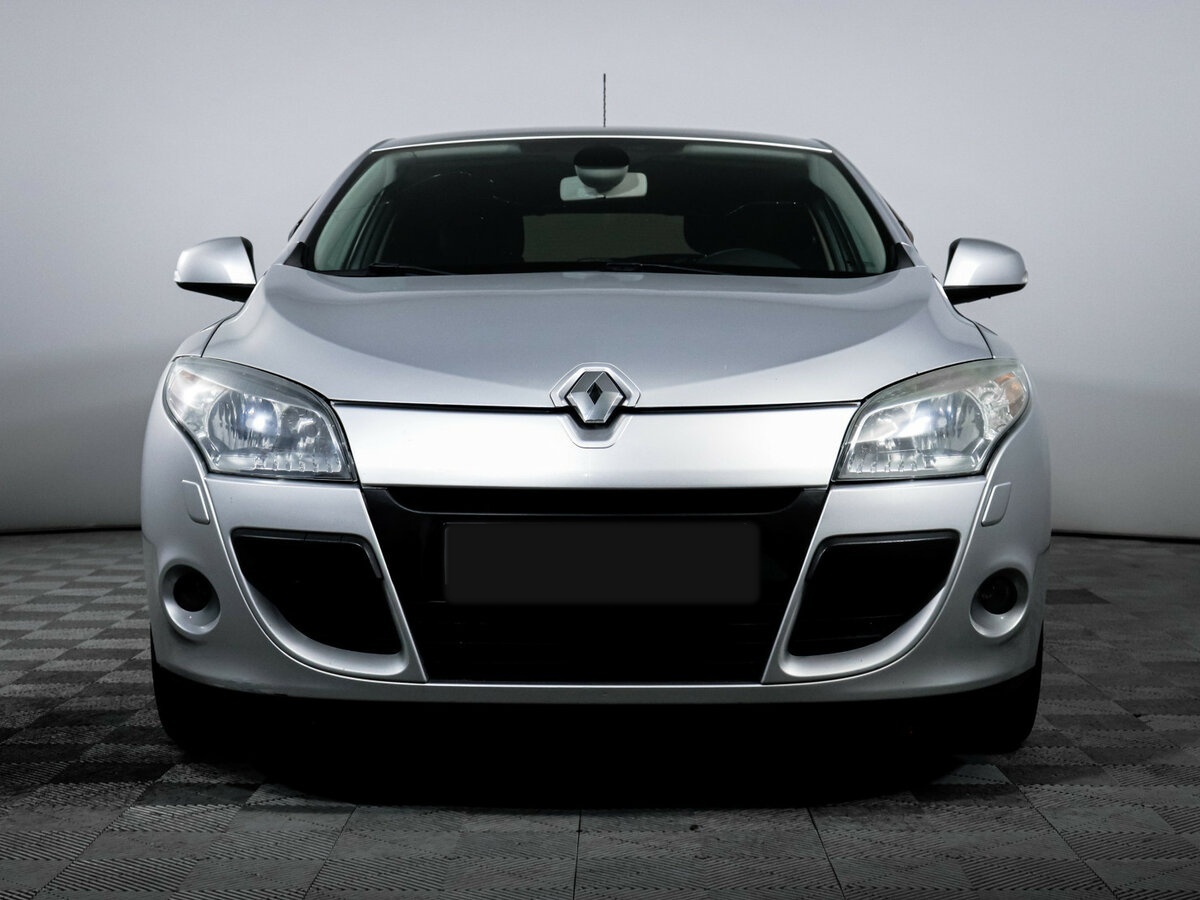 Купить Renault Megane III, 2011, 123 000 км, фото №2