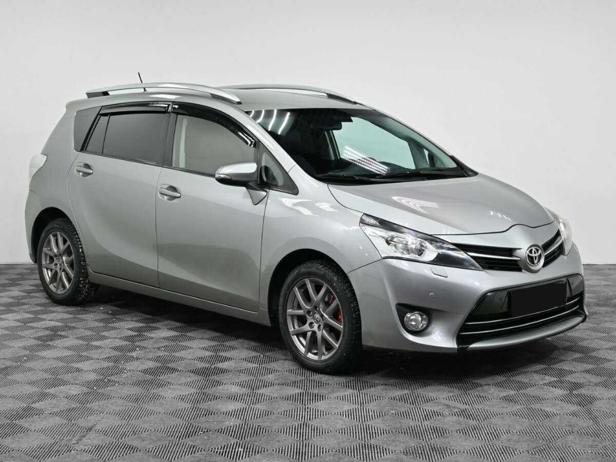 Купить Toyota Verso, 2013, 168 000 км, фото №3