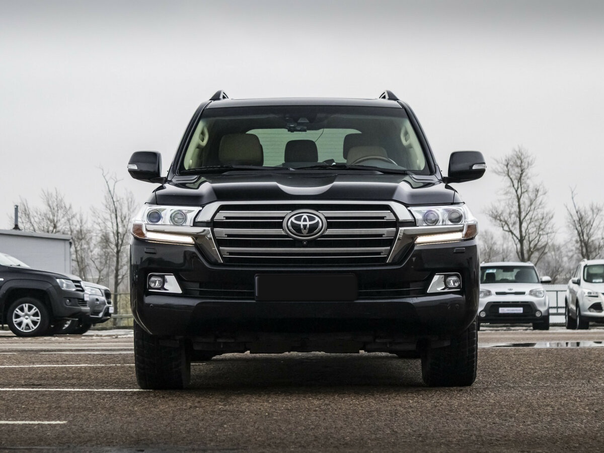 Купить Toyota Land Cruiser 200 Series Рестайлинг 2, 2016, 138 031 км, фото №2