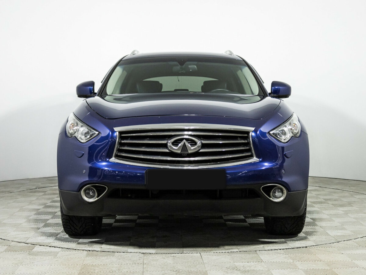 Купить Infiniti QX70, 2014, 135 000 км, фото №2