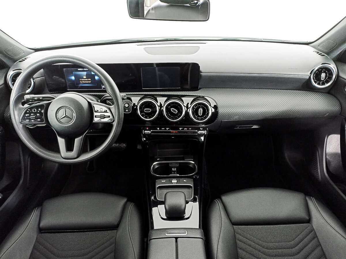 Купить Mercedes-Benz A-Класс 200, 2018, 96 216 км, фото №12