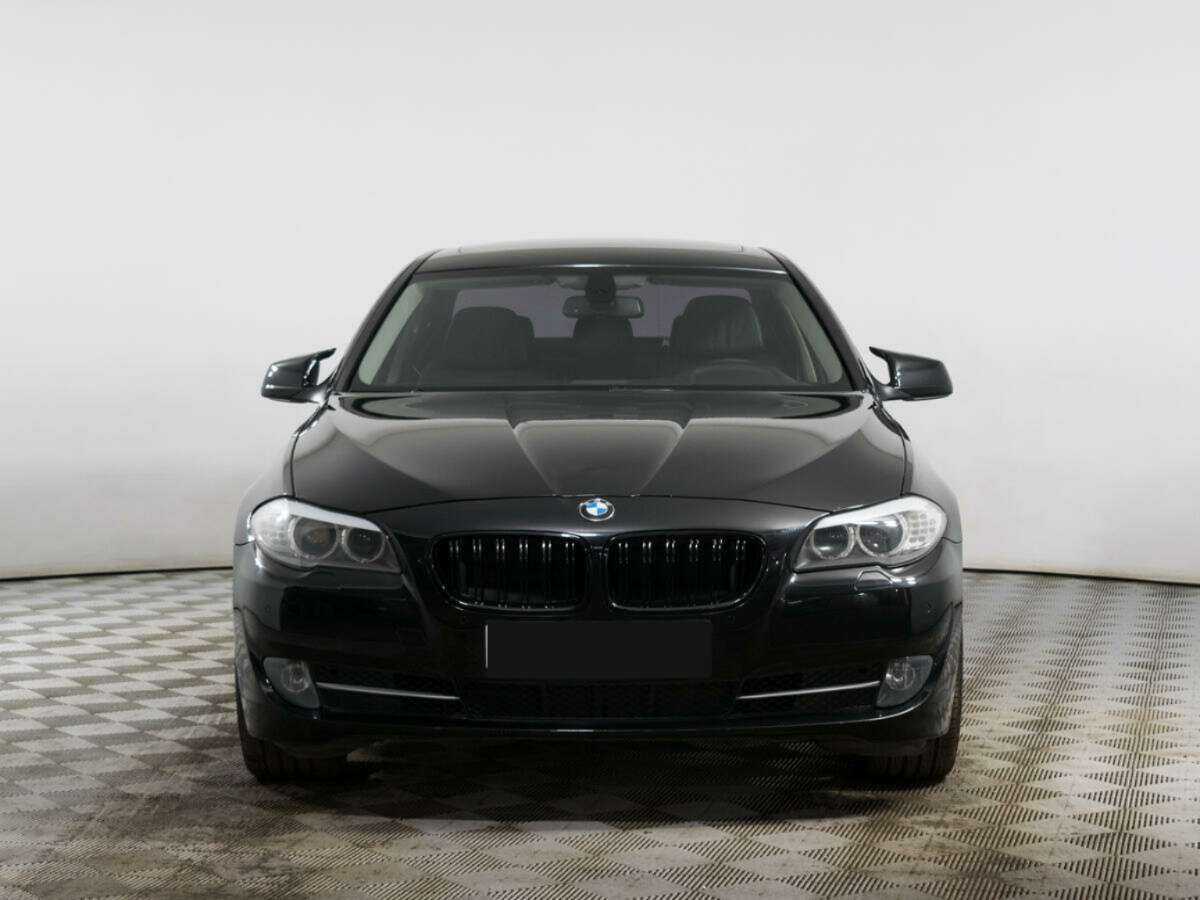 Купить BMW 5 серии 523i, 2011, 123 872 км, фото №2