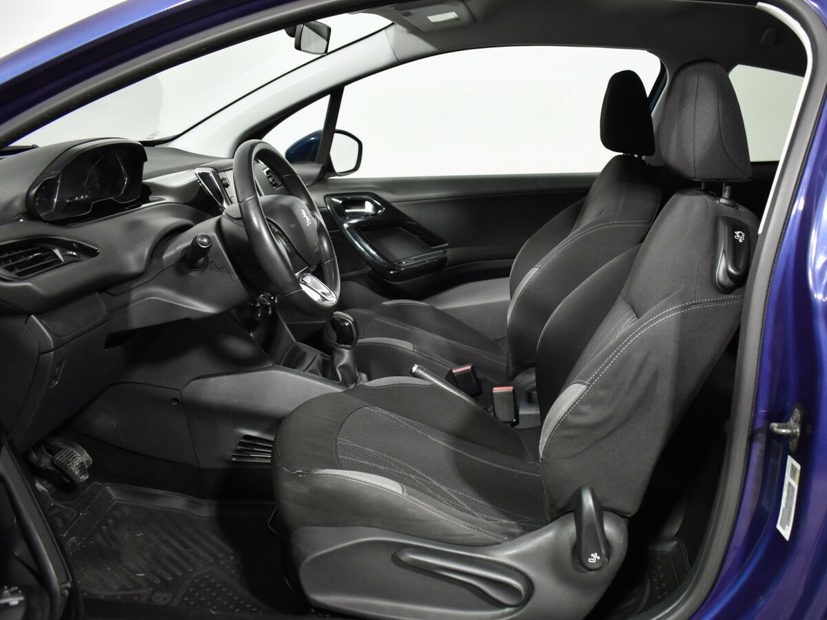 Купить Peugeot 208 I, 2013, 272 500 км, фото №10