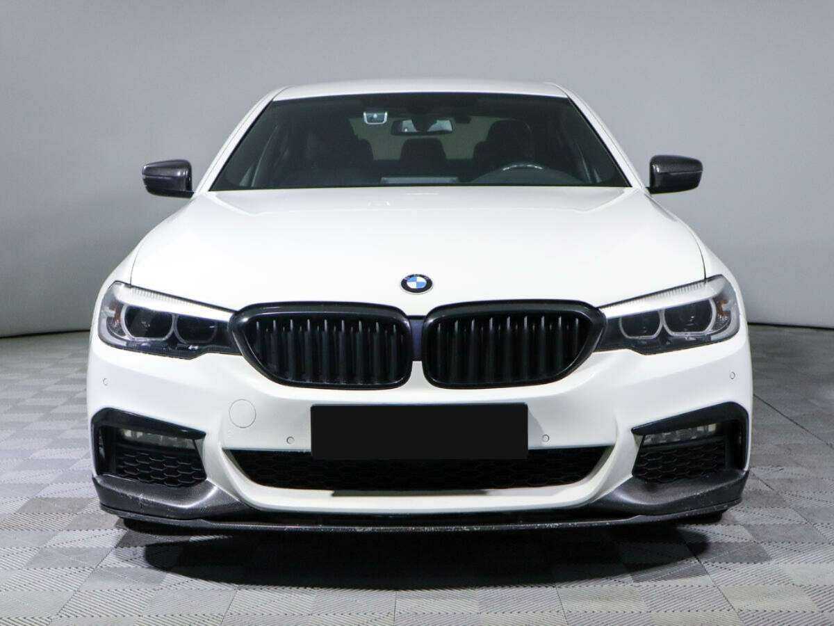 Купить BMW 5 серии 530i xDrive, 2018, 135 000 км, фото №2