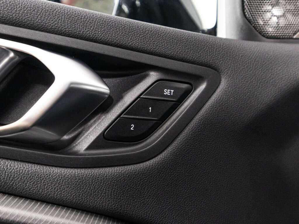 Купить BMW 1 серии M135i xDrive, 2019, 64 076 км, фото №17
