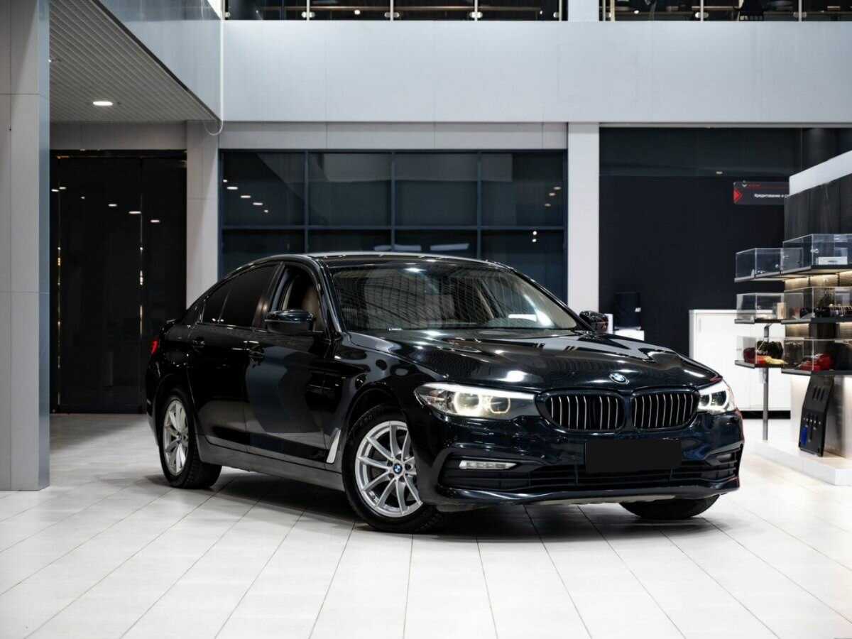 Купить BMW 5 серии 520d, 2017, 160 000 км, фото №3