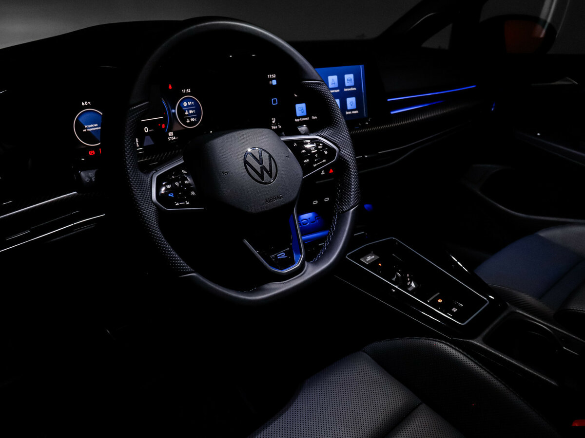 Купить Volkswagen Golf R VIII, 2023, 5 753 км, фото №30
