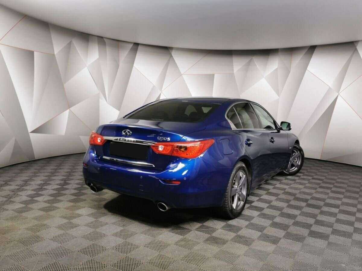 Купить Infiniti Q50, 2016, 101 724 км, фото №2